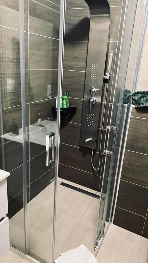 Černá v Pošumaví Apartman Lipenka מראה חיצוני תמונה