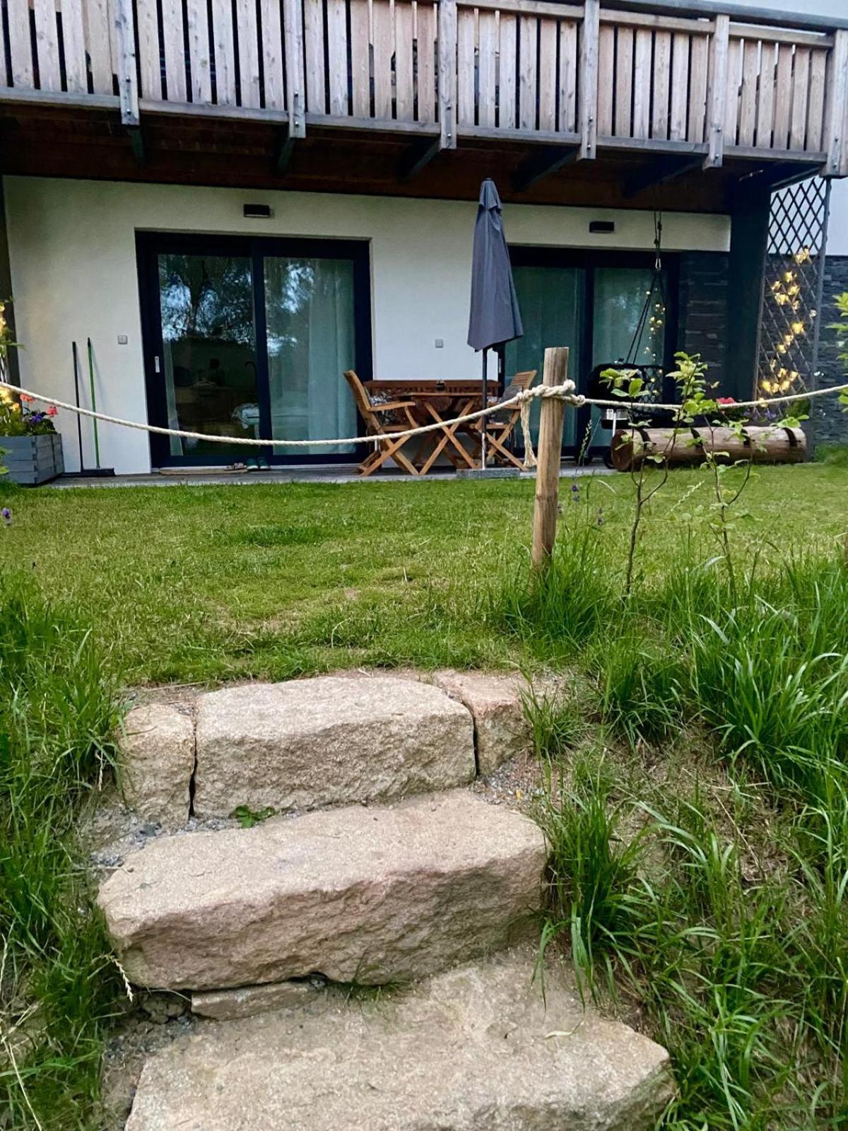 Černá v Pošumaví Apartman Lipenka מראה חיצוני תמונה